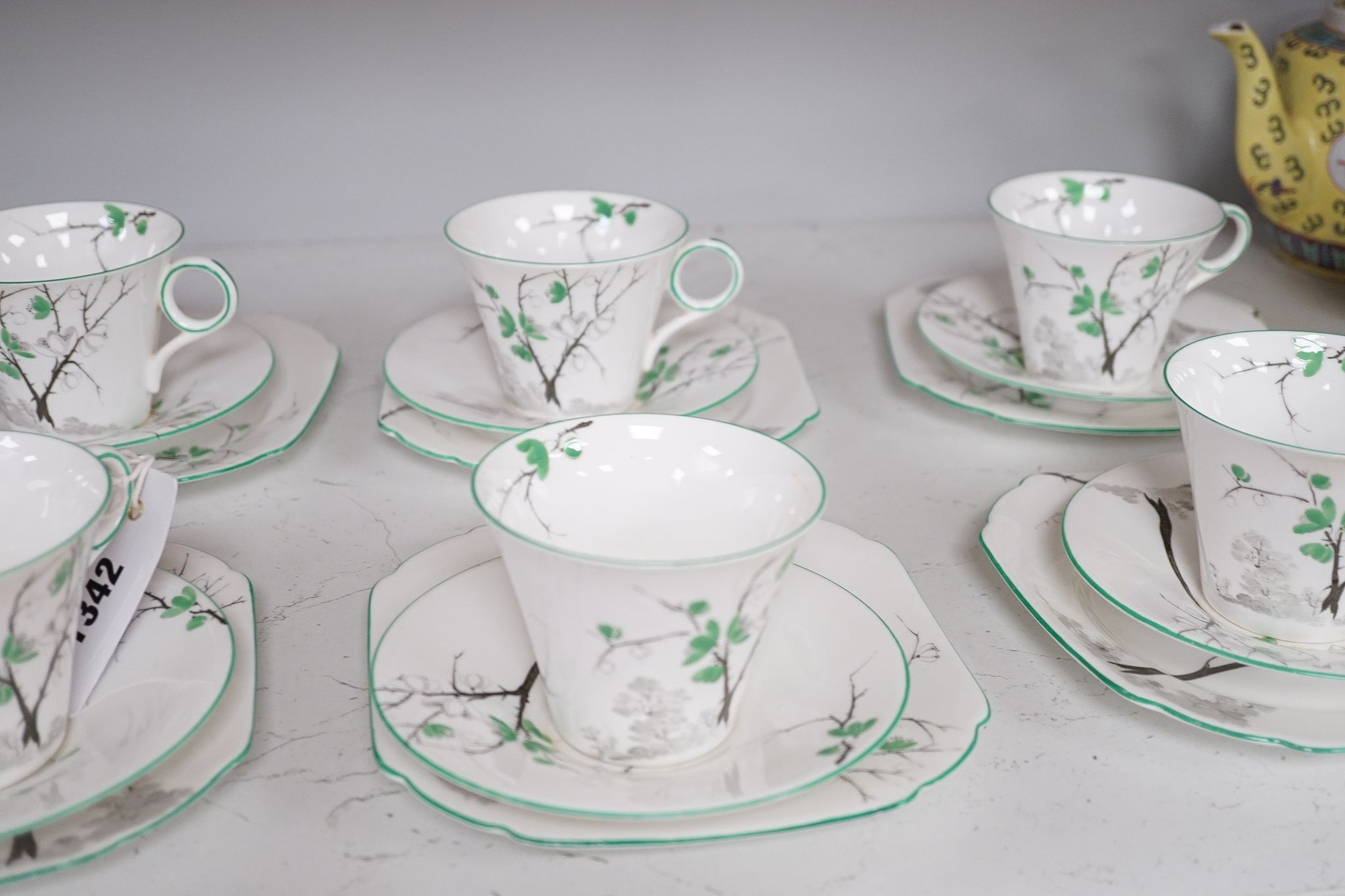 A Shelley part teaset